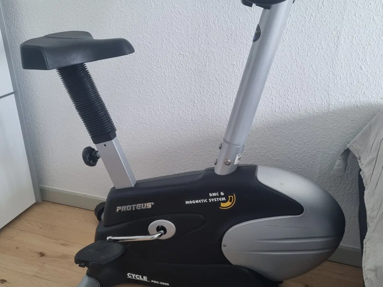 Billede 3 - Motionscykel PROTEUS PEC 3000