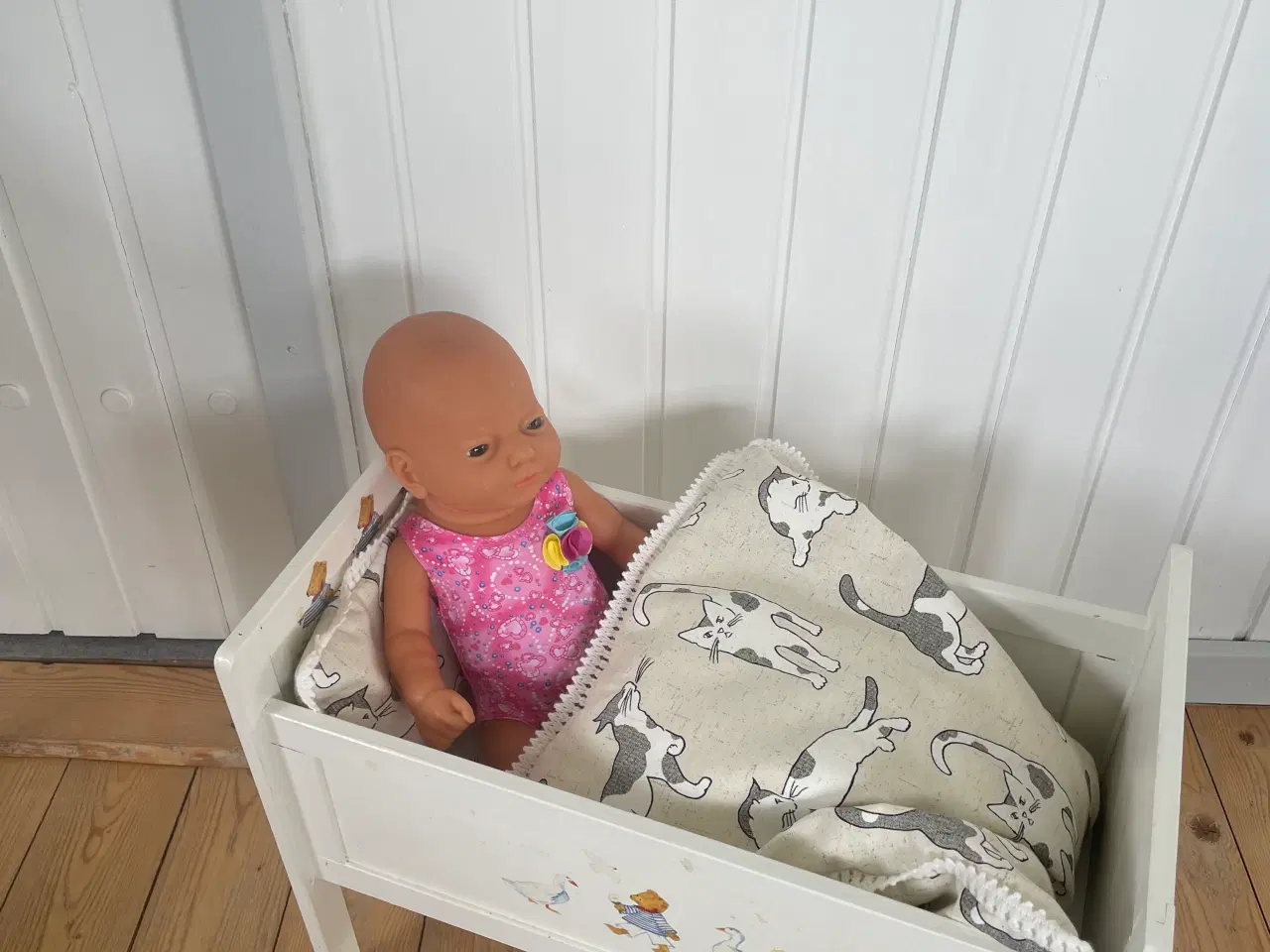 Billede 1 - Dukke seng - dukke Pris 75kr