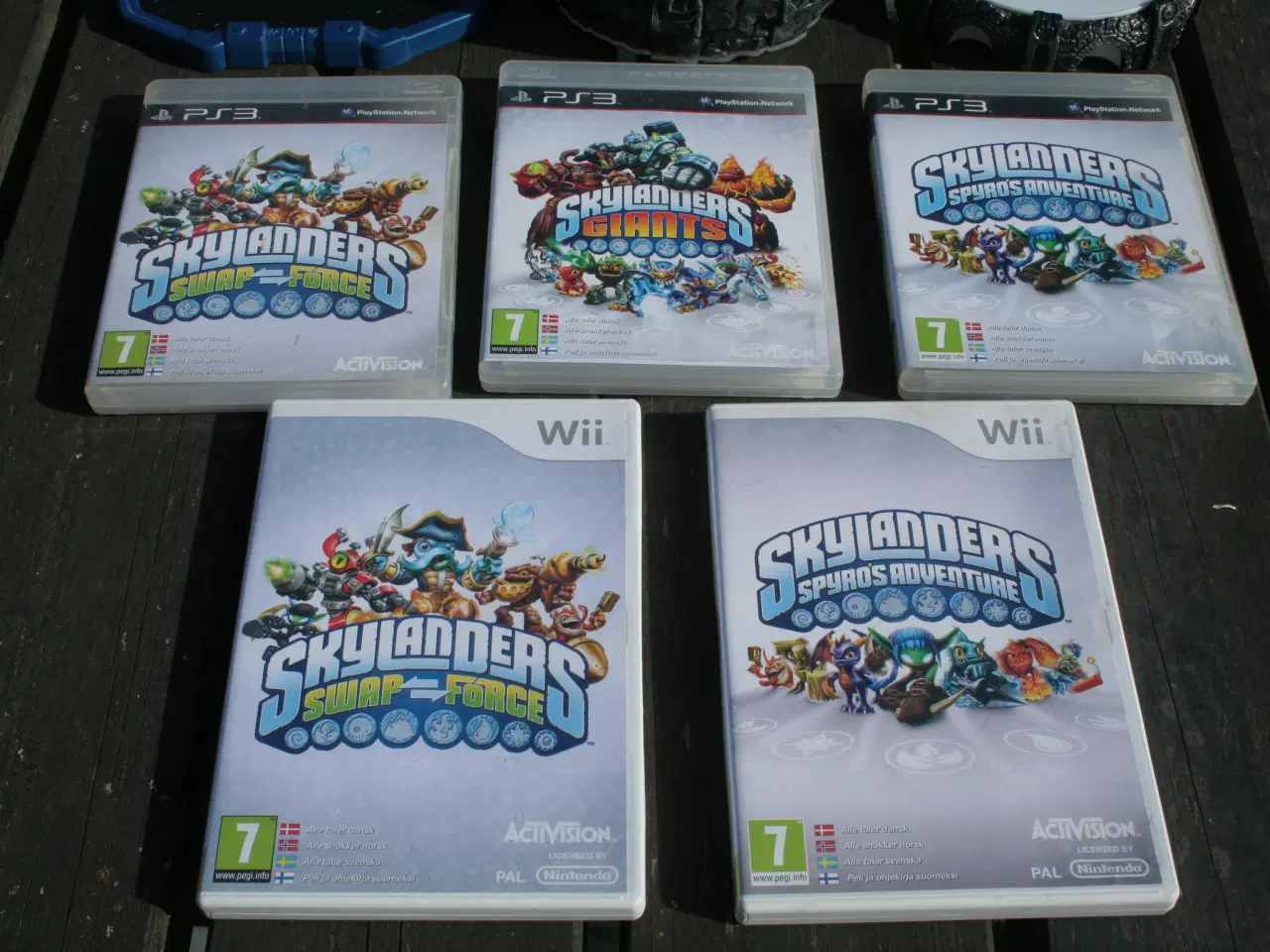 Billede 5 - Skylanders lot med 3 power portaler 3 PS3 Spil og 