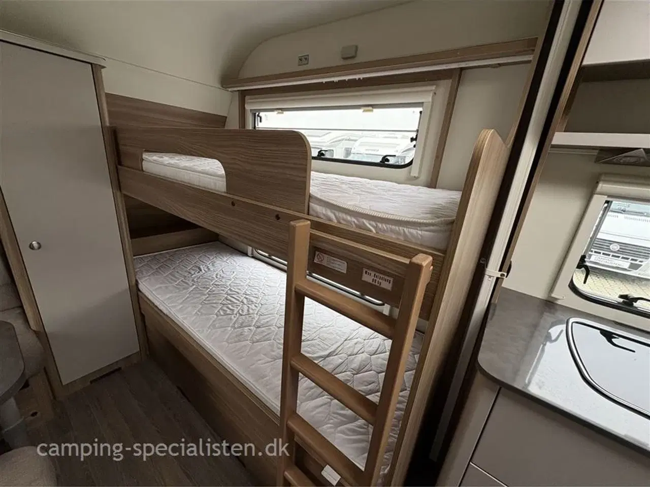 Billede 9 - 2018 - Bürstner Premio Plus 510 TK   Bürstner Premio Plus 510 TK 2018 - Se den nu hos Camping-Specialisten.dk