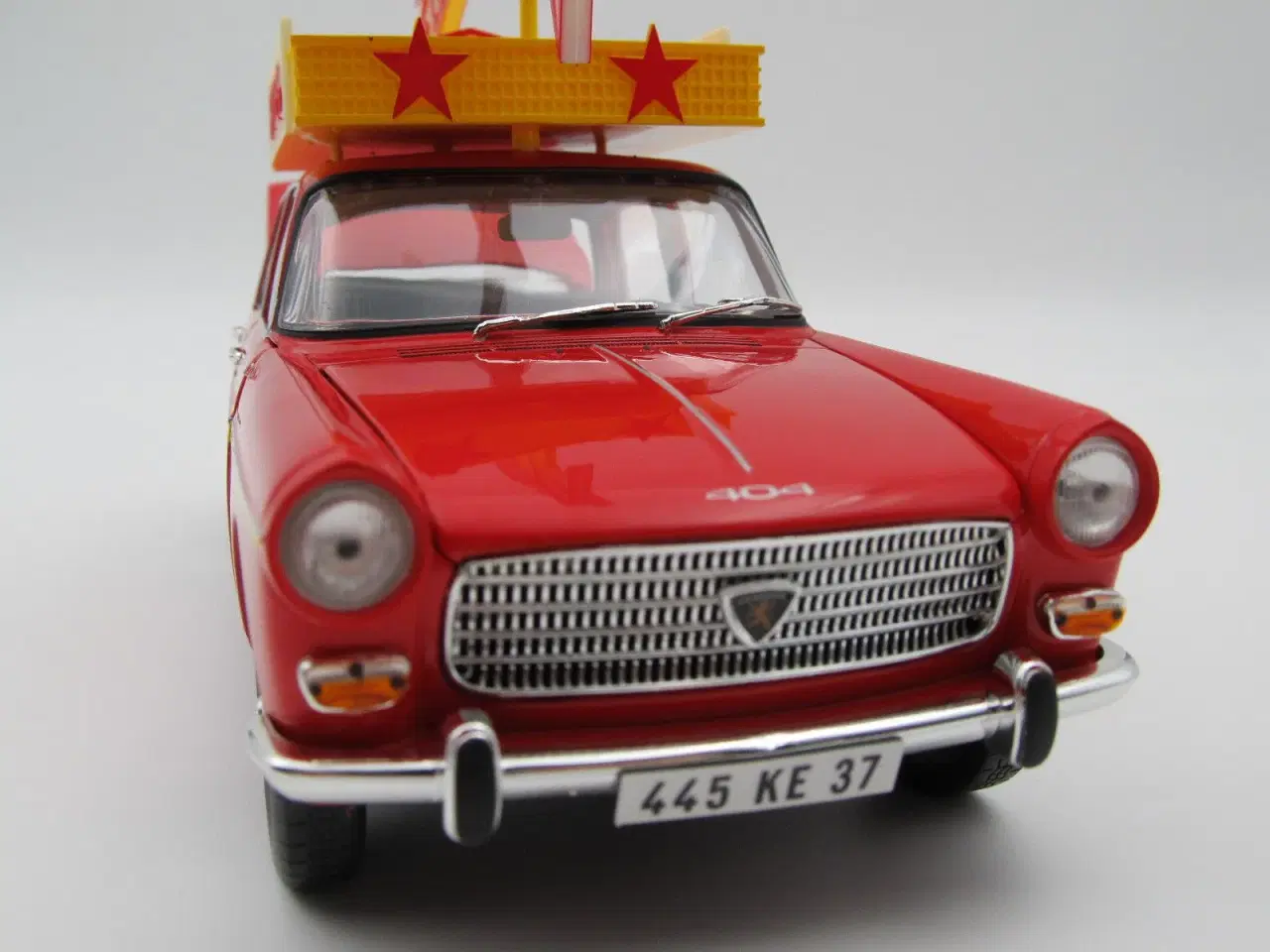 Billede 8 - 1960 Peugeot 404 "Pinder Circus" 1:18