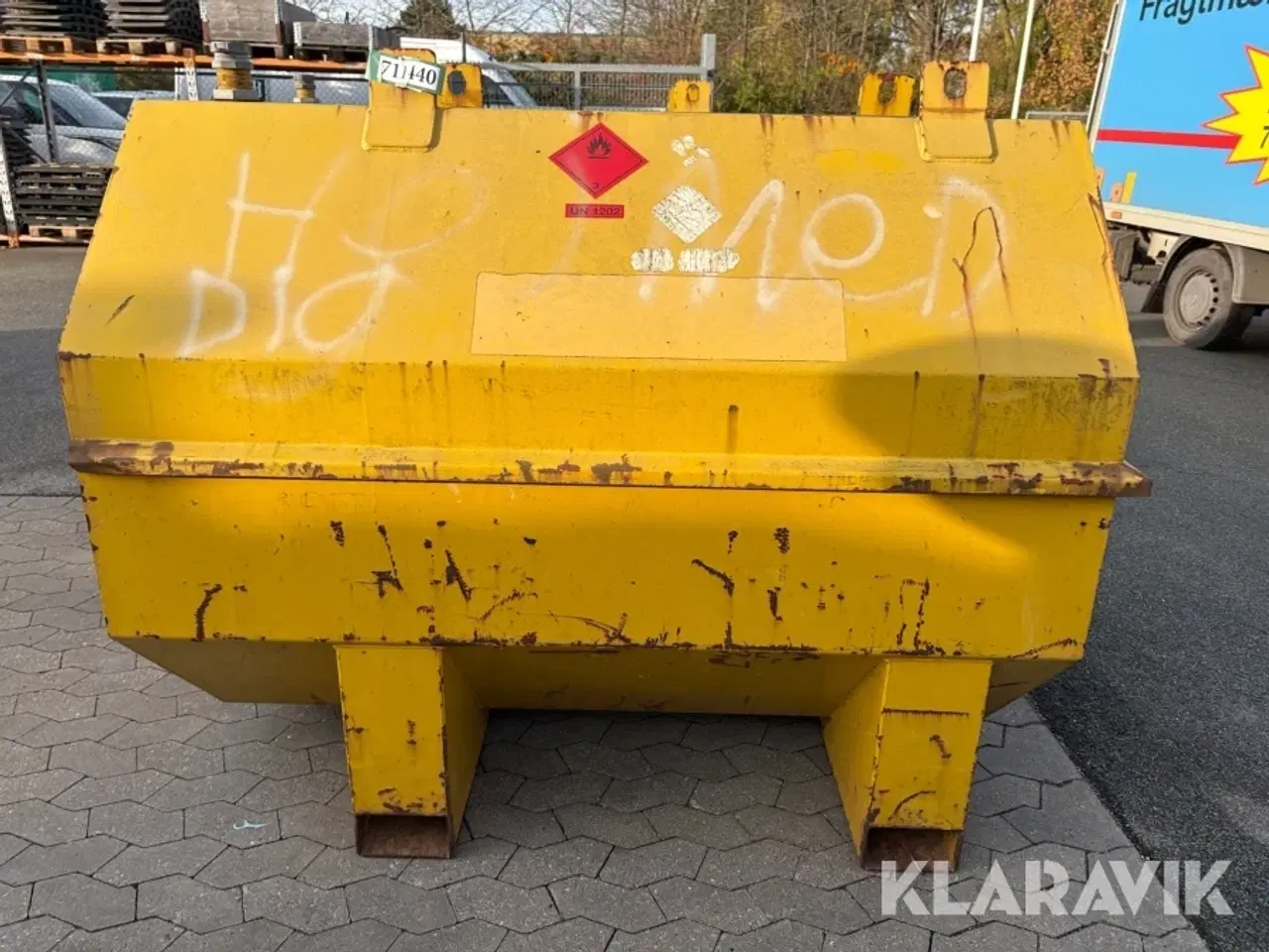 Billede 12 - Dieseltank 1500 liter med pumpe