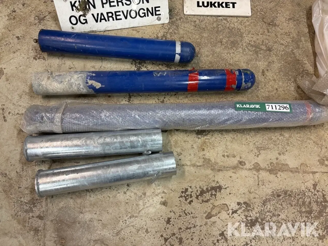 Billede 3 - Pullerter, skilte og reflekspæle - 36 dele