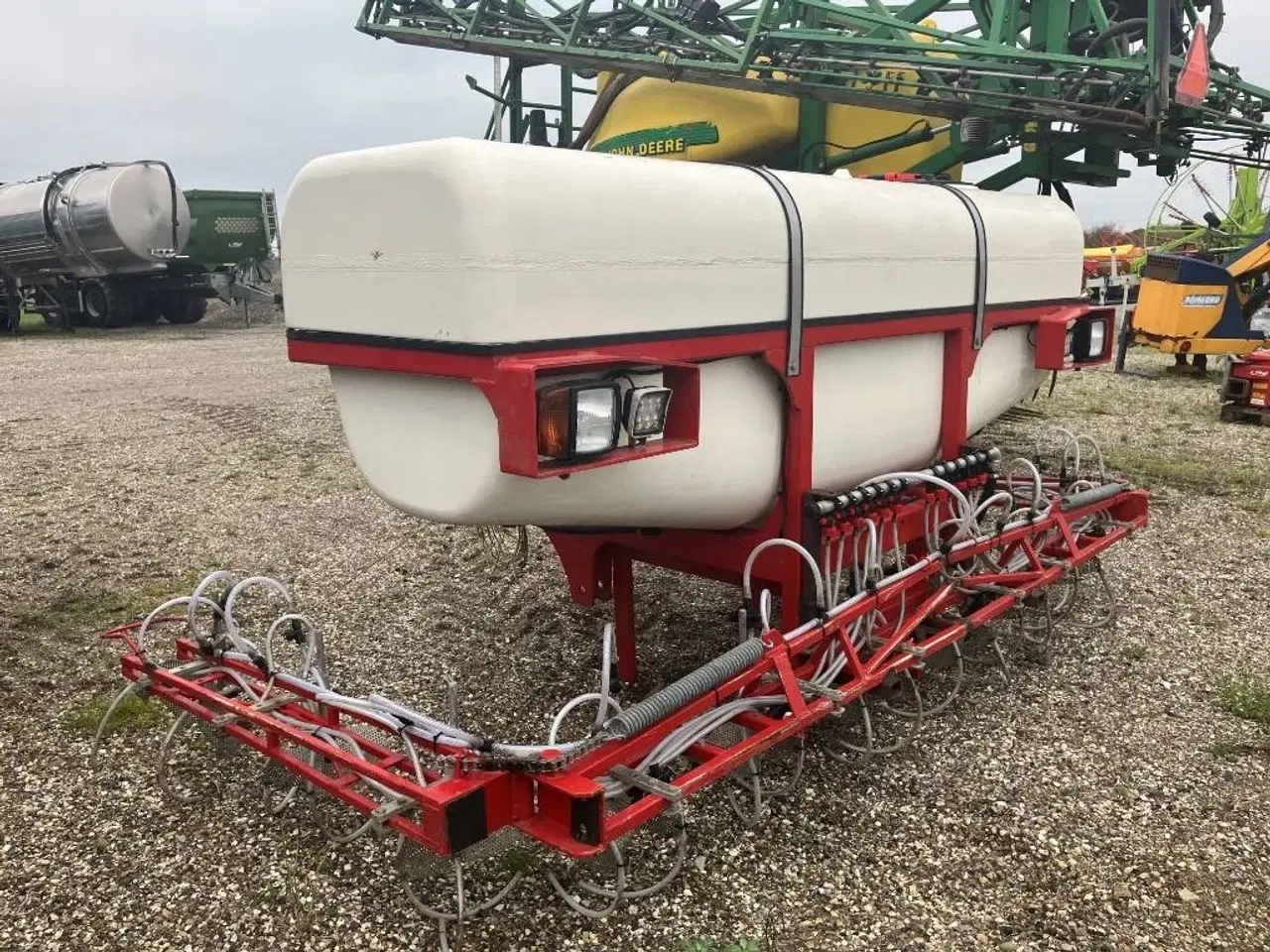 Billede 2 - - - - Agrovo 3000 liter