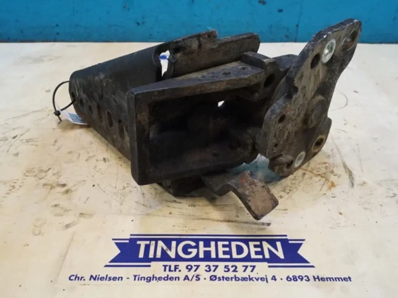 Billede 3 - Case Maxxum 115 L.H. Skærmbeslag 87748076