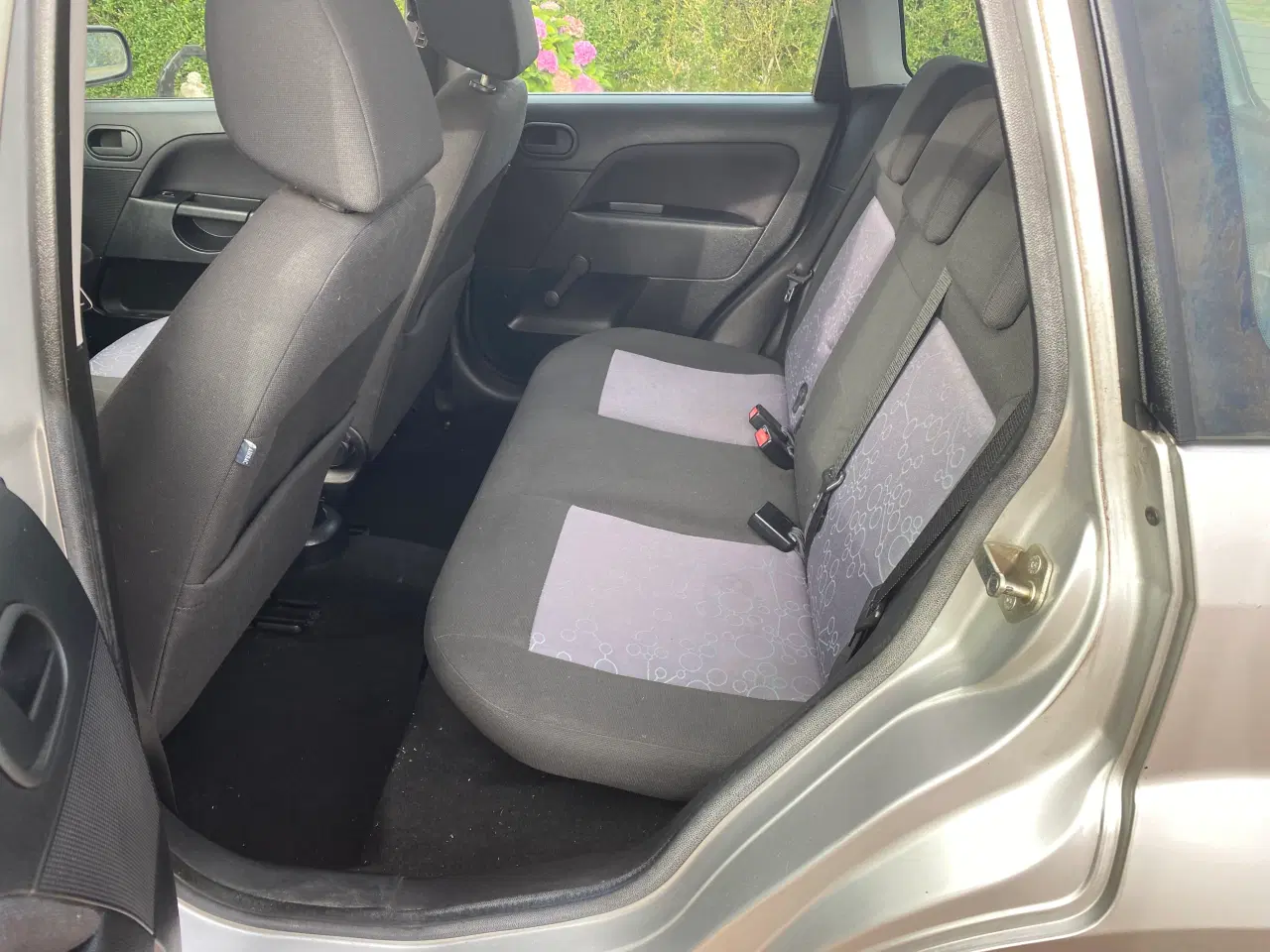 Billede 8 - Billig Ford Fiesta 1,4 ambiente 2007