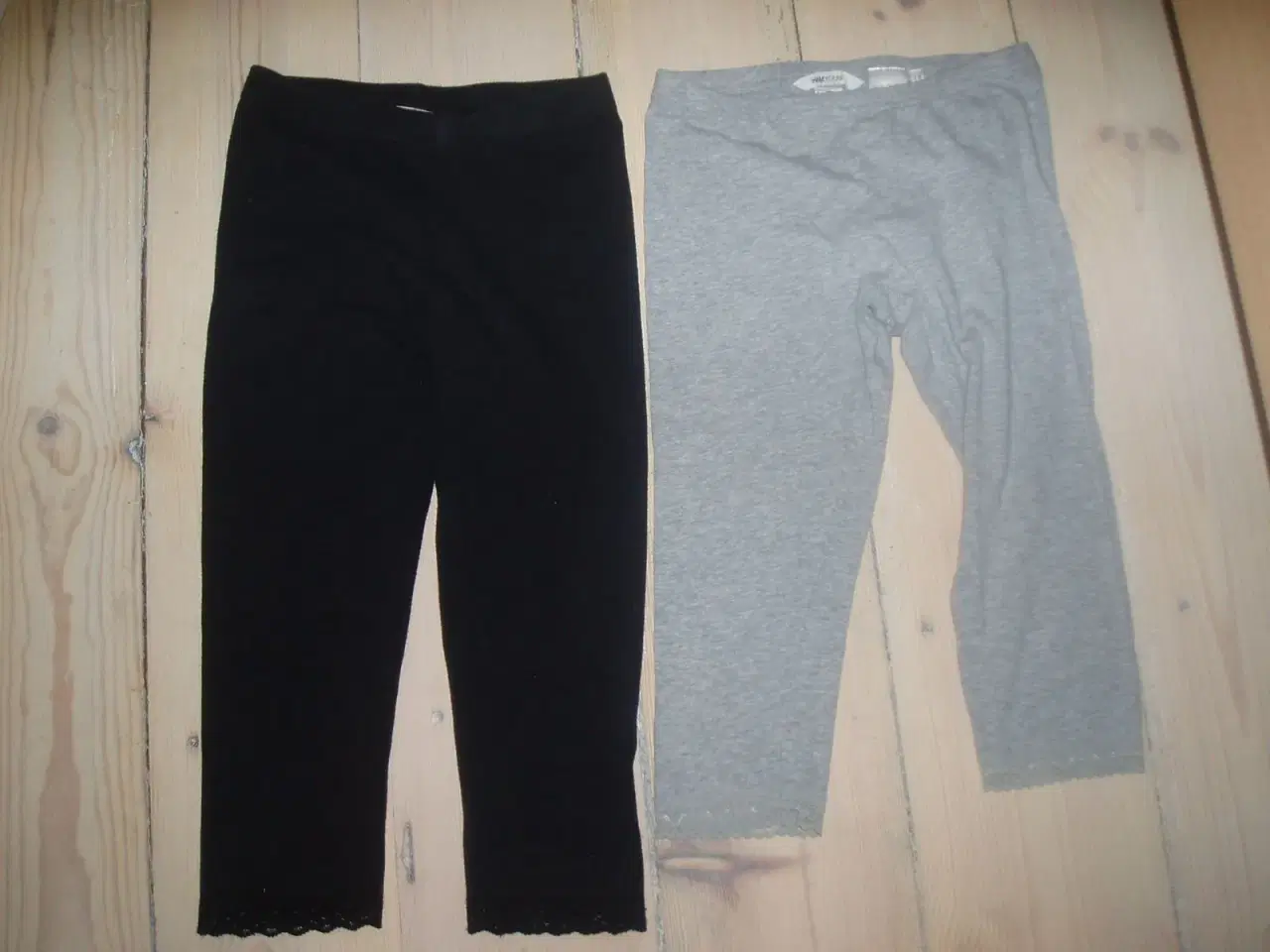 Billede 1 - 2 par 3/4 leggings fra H&M passer 9-12 å