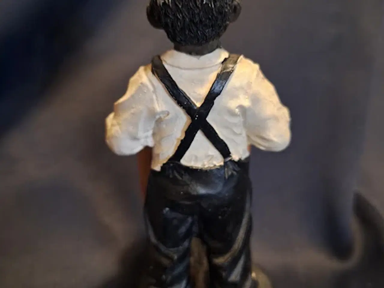 Billede 2 - Jazz musiker figur sælges - Sender gerne