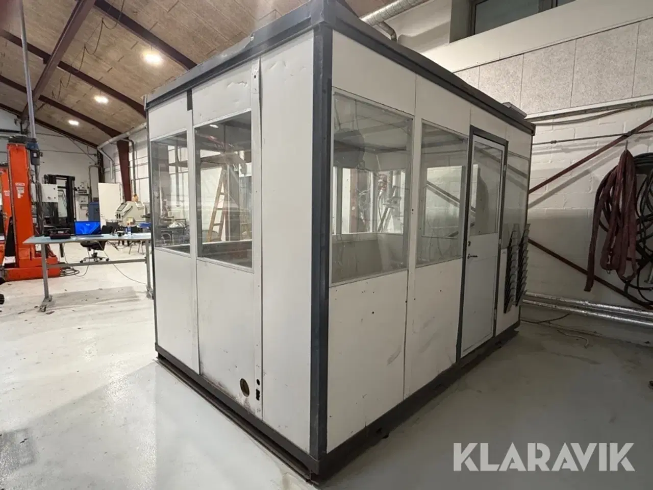 Billede 1 - Værkførerkontor/opholdsrum.