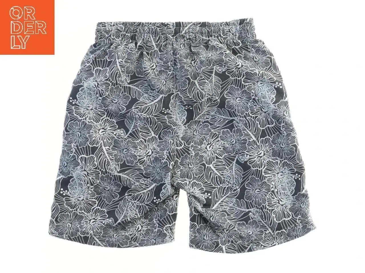 Billede 2 - Blomstrede badebukser / badeshorts fra Mads & Mette (str. 122)