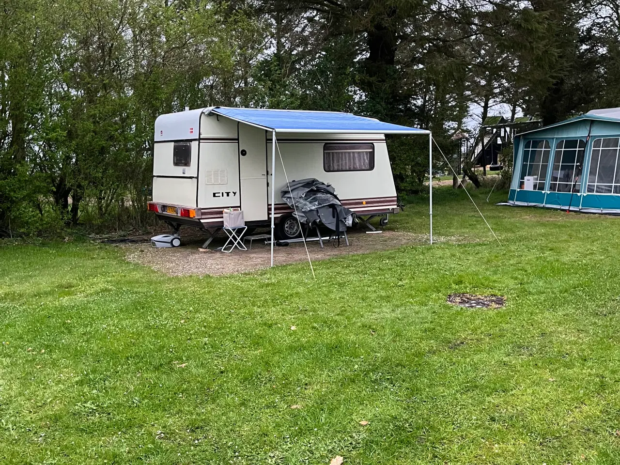 Billede 2 - Campingvogn, nysynet 