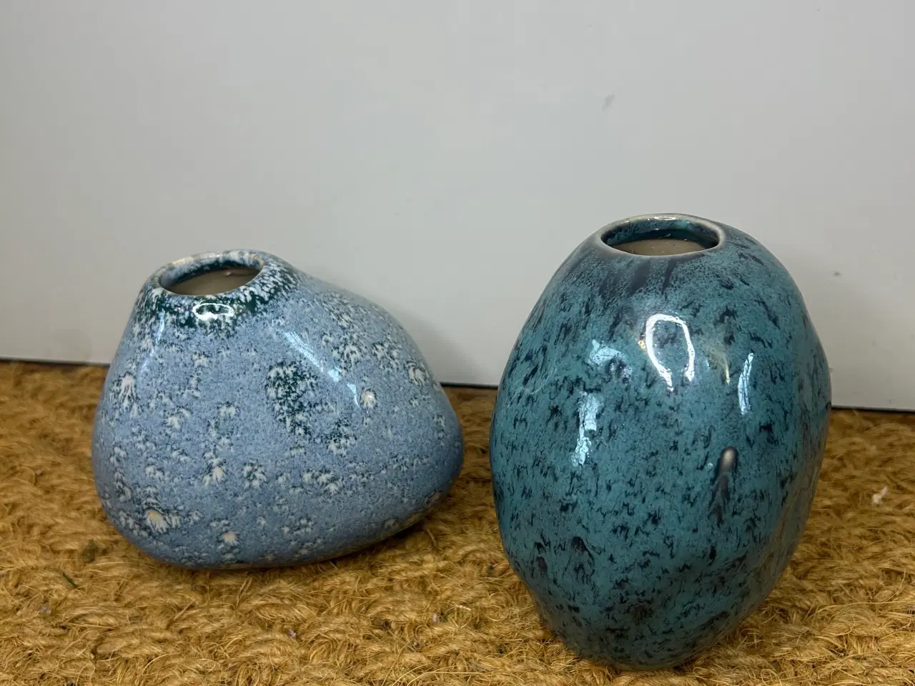 Billede 2 - 2 moonstone earthenware vaser