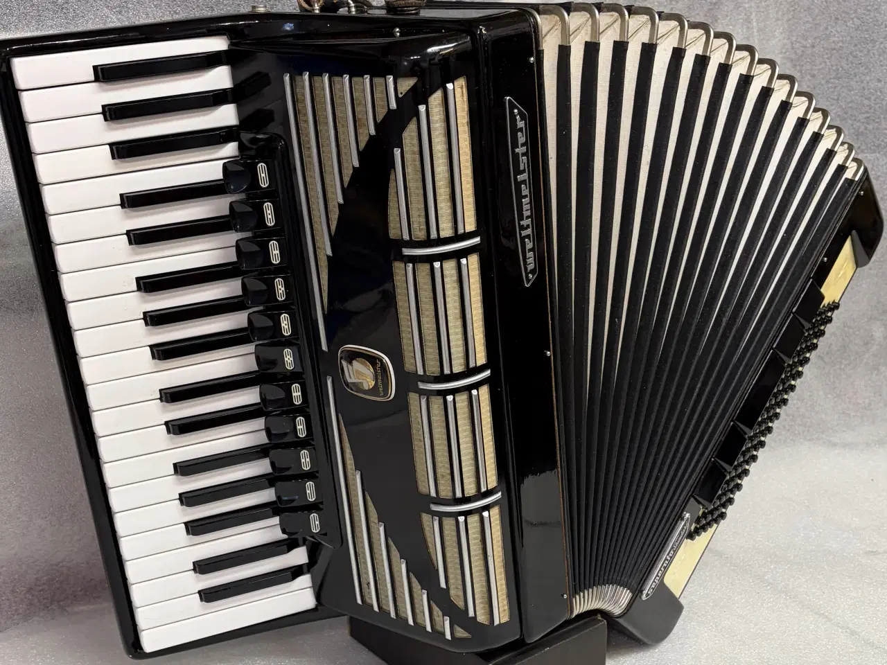 Billede 2 - 🎶 Flot Weltmeister 37/96 – 4 kor – 11 registre –