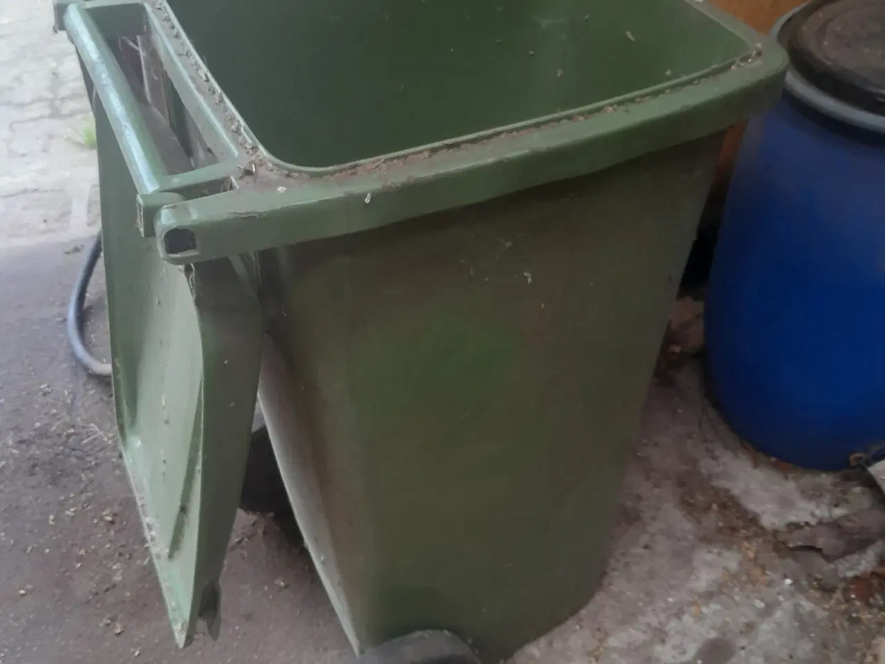 Billede 2 - grøn container til opbevaring