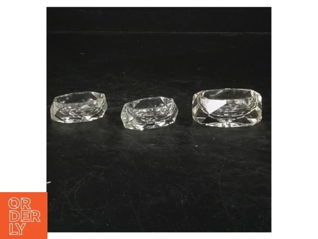 Billede 1 - Krystal skåle, små, 3 stk (str. 6 cm)