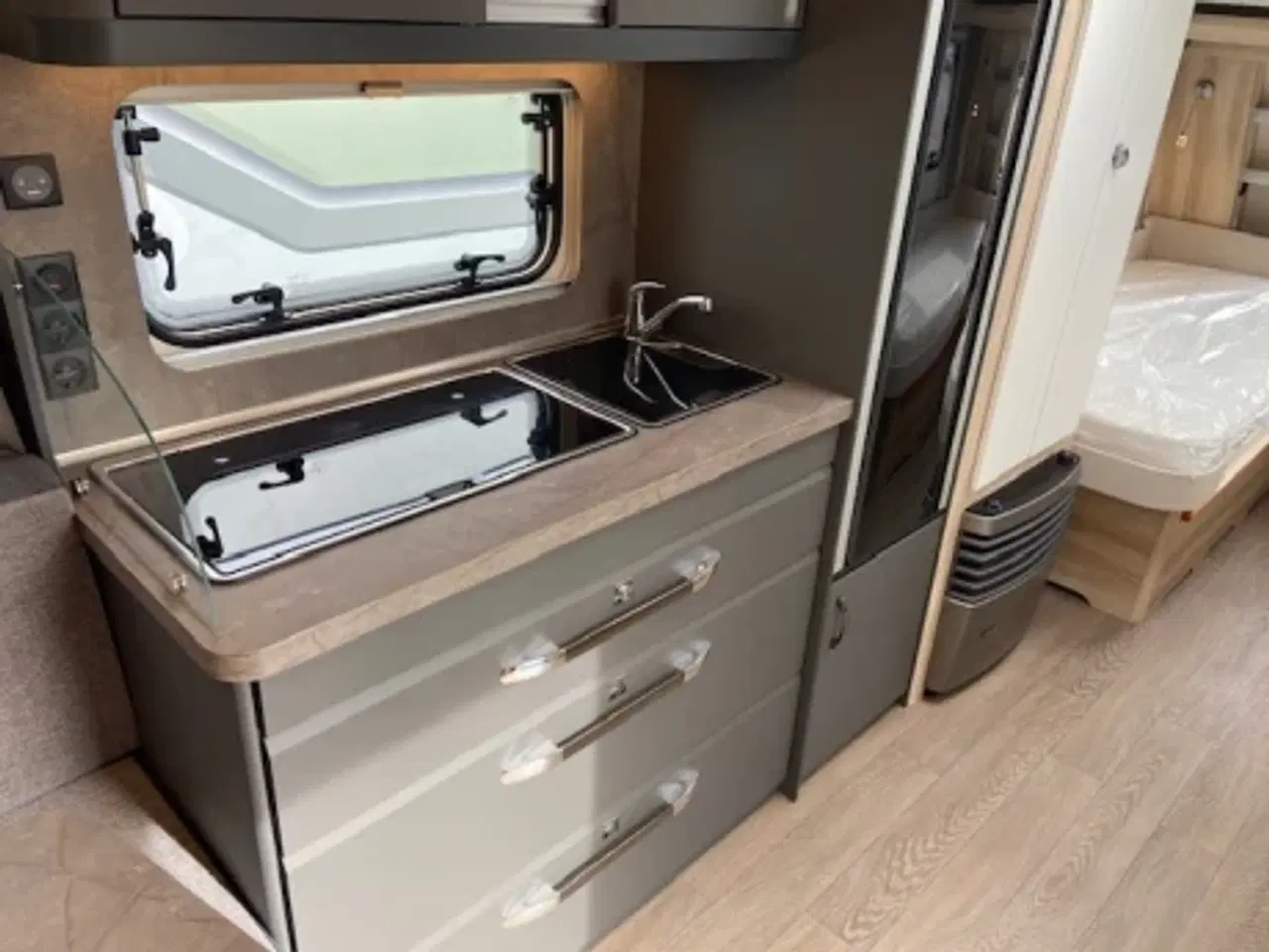 Billede 5 - Hobby De Luxe 540 UL