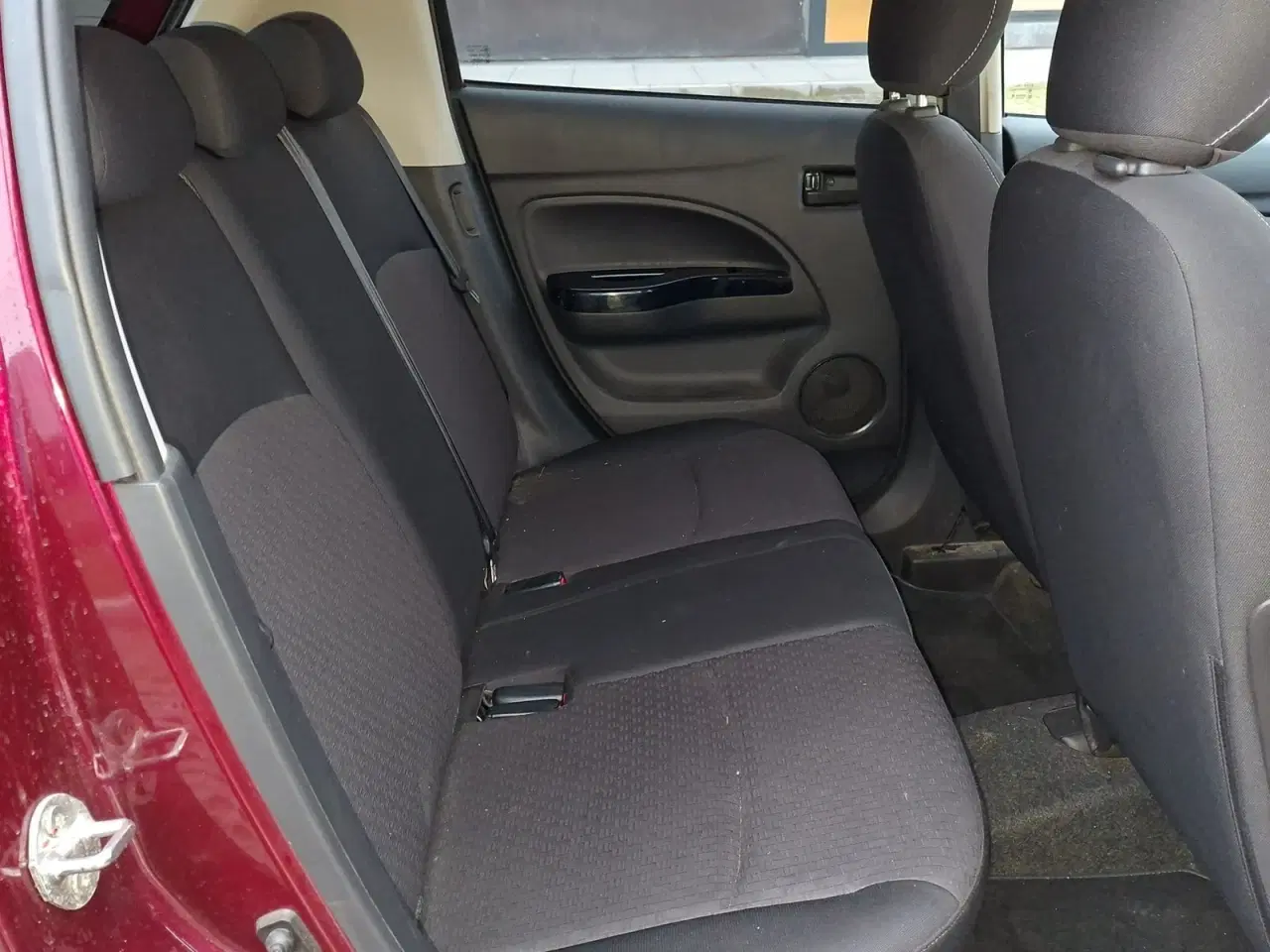 Billede 15 - Mitsubishi Space Star 1,2 Inlead