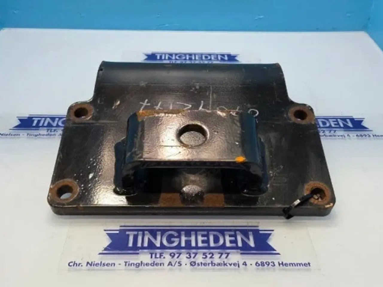 Billede 1 - New Holland T6030 Beslag 84642177