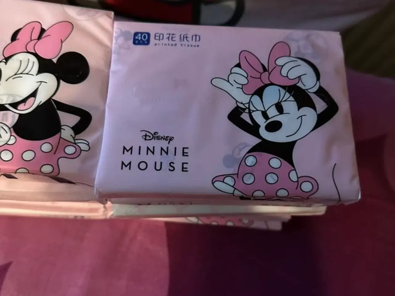 Billede 3 - Disney papir lommeklæder 