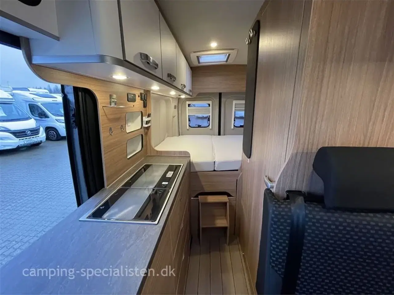 Billede 10 - 2023 - Weinsberg Carabus 600 MQ   Weinsberg CaraBus 600 MQ 2023 - kan nu ses hos Camping-Specialisten.dk