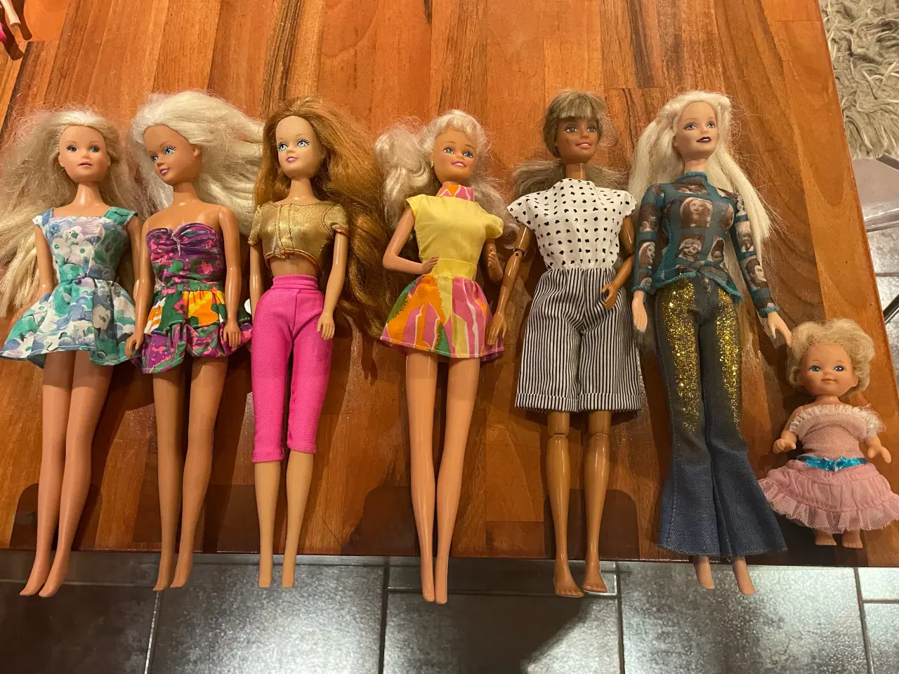 Billede 3 - Barbie dukker