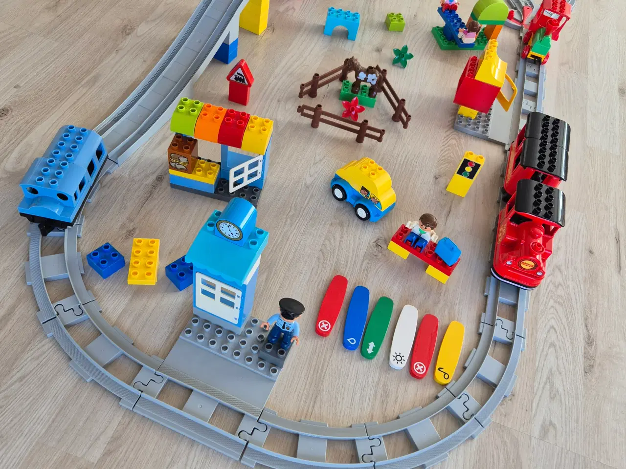 Billede 1 - Duplo Smart Elektrisk Togbane, Damptog, 
