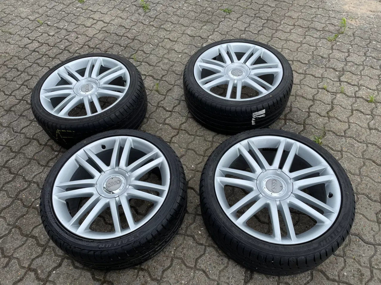 Billede 1 - Originale 19” Audi Alufælge med dæk