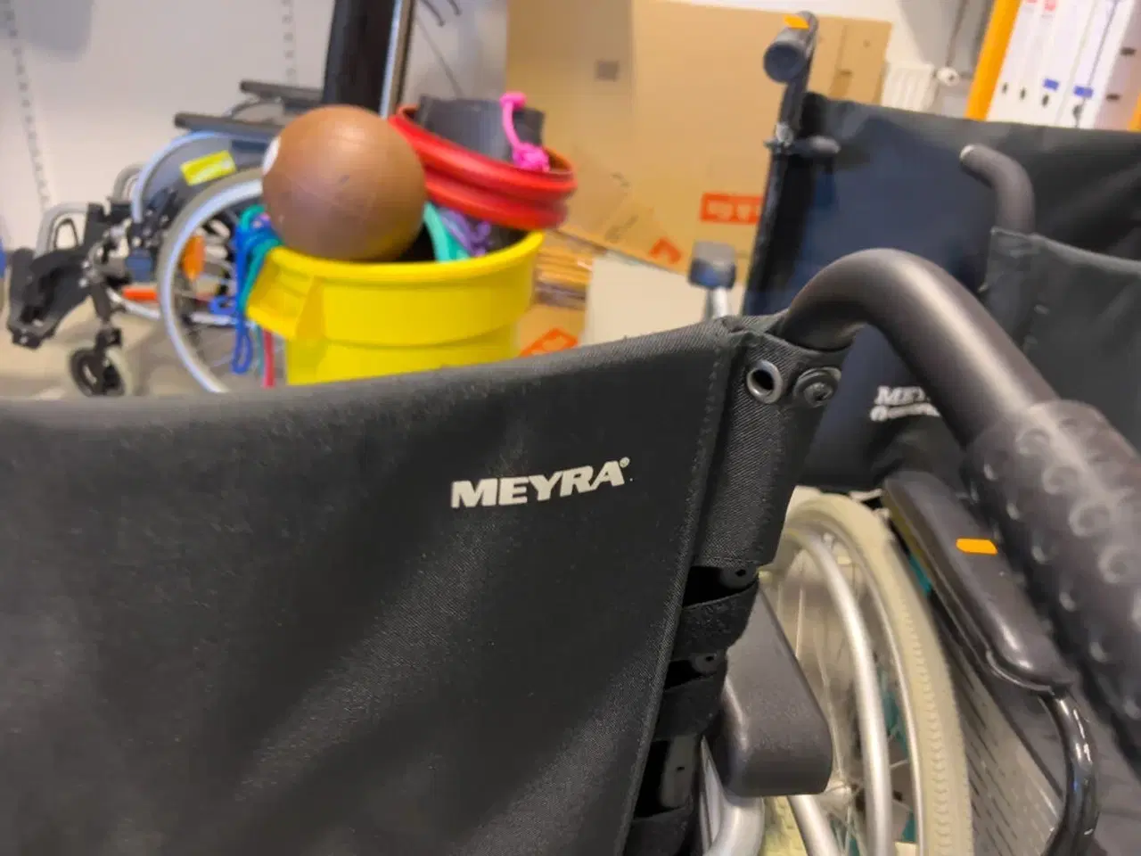 Billede 3 - Div. kørestole & hjælpemidler