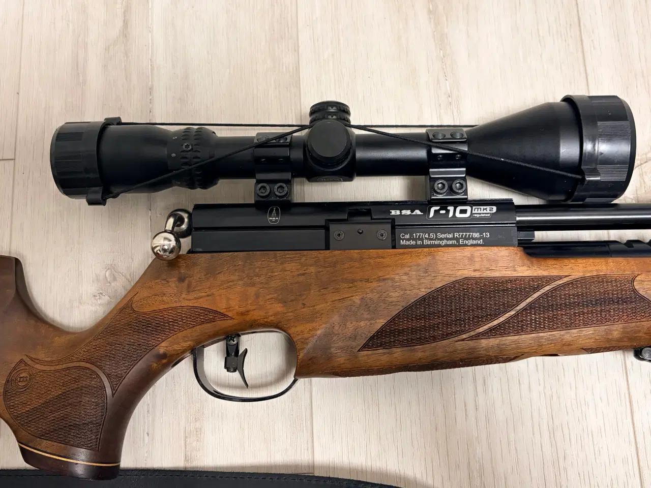 Billede 4 - BSA R10 MK2  PCP luftgevær .177  valnød/palisander