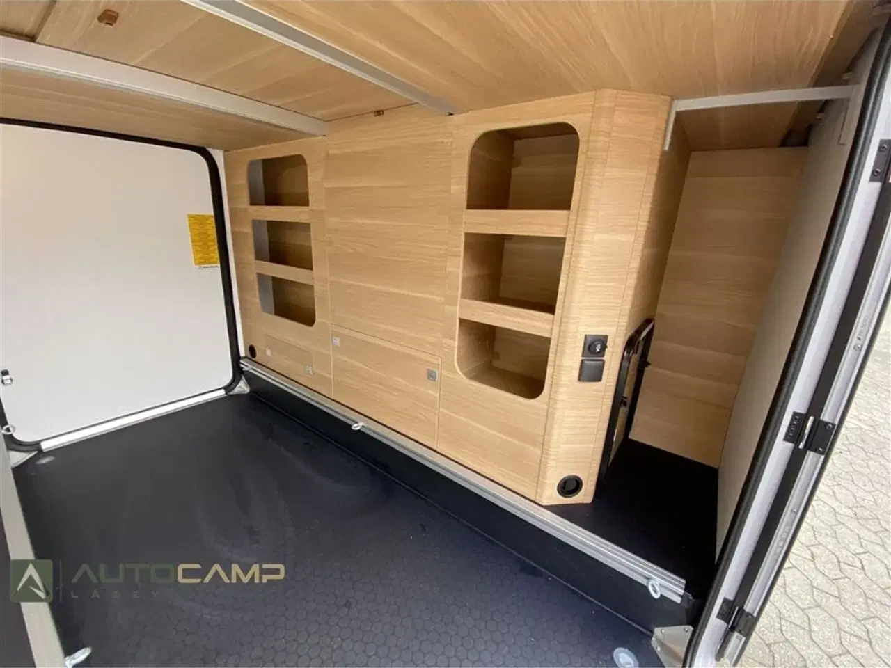 Billede 26 - 2024 - Adria Coral AXESS 650 DL