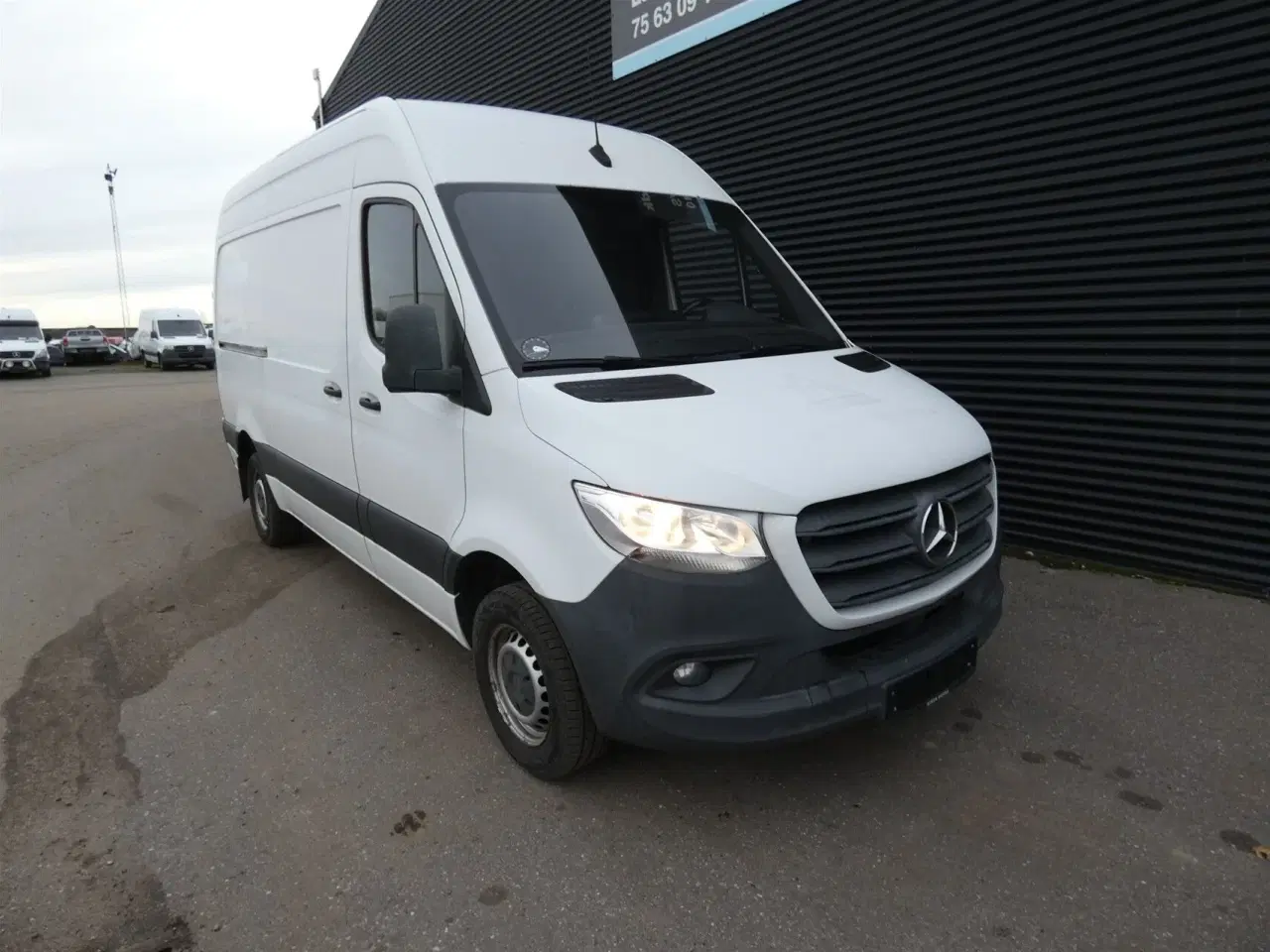 Billede 3 - Mercedes-Benz Sprinter 319 3,0 CDI A2 H2 RWD 190HK Van 6g