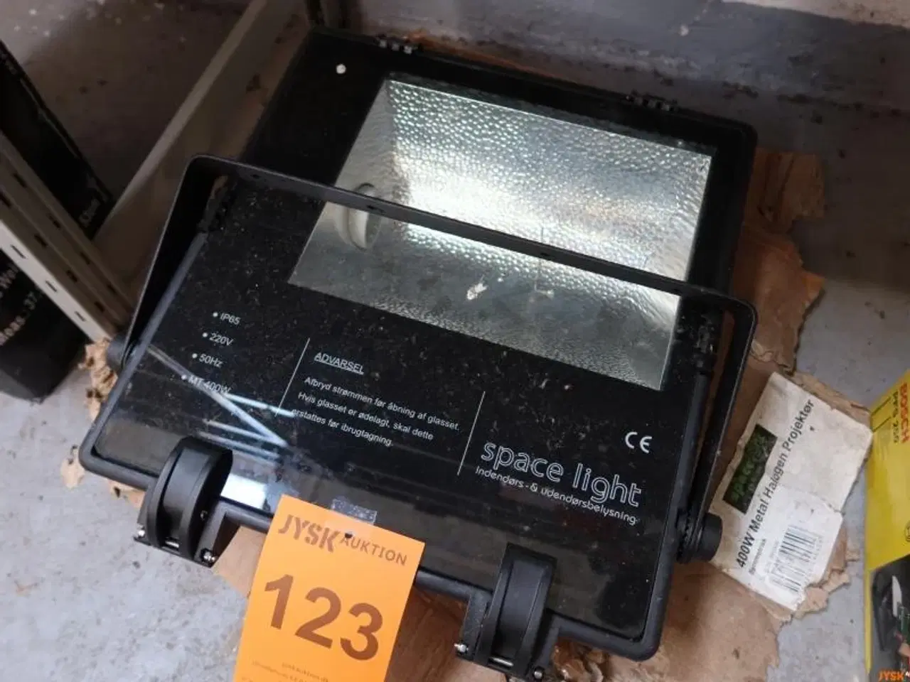 Billede 1 - BYGGEPLADSLAMPE,