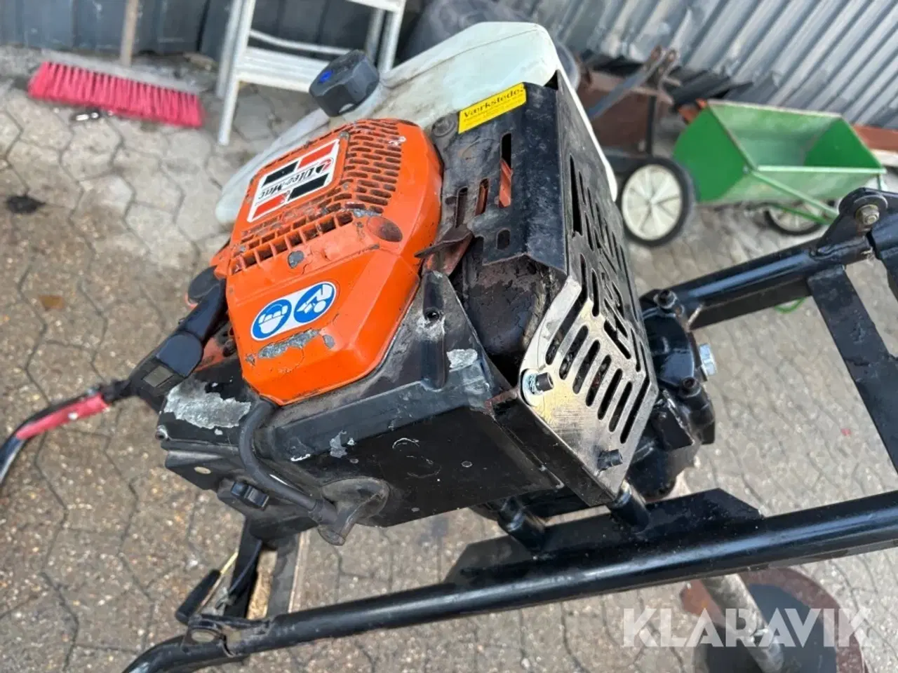 Billede 11 - Pælebord Oleo-mac MTL 81R