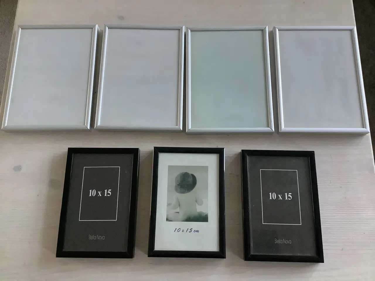 Billede 1 - Billedrammer sort 15x10cm og sølv 18x13 cm