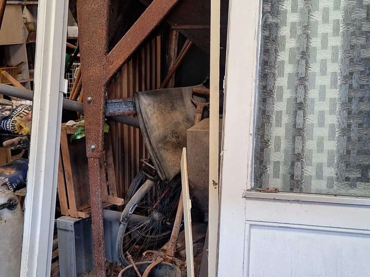 Billede 2 - Yderdør med kattelem