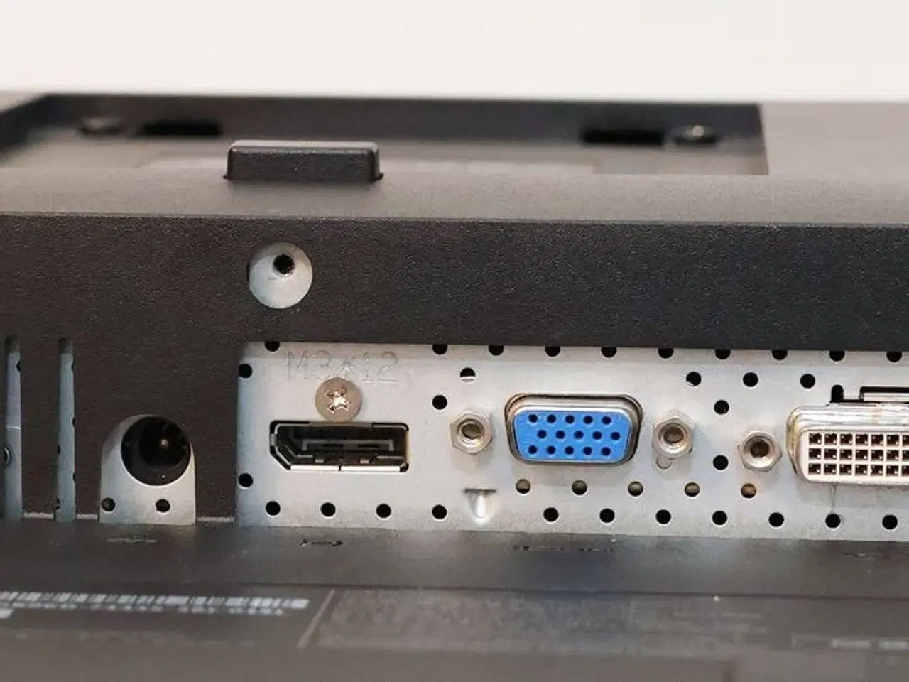 Billede 4 - 27" Dell UltraSharp U2713HMt