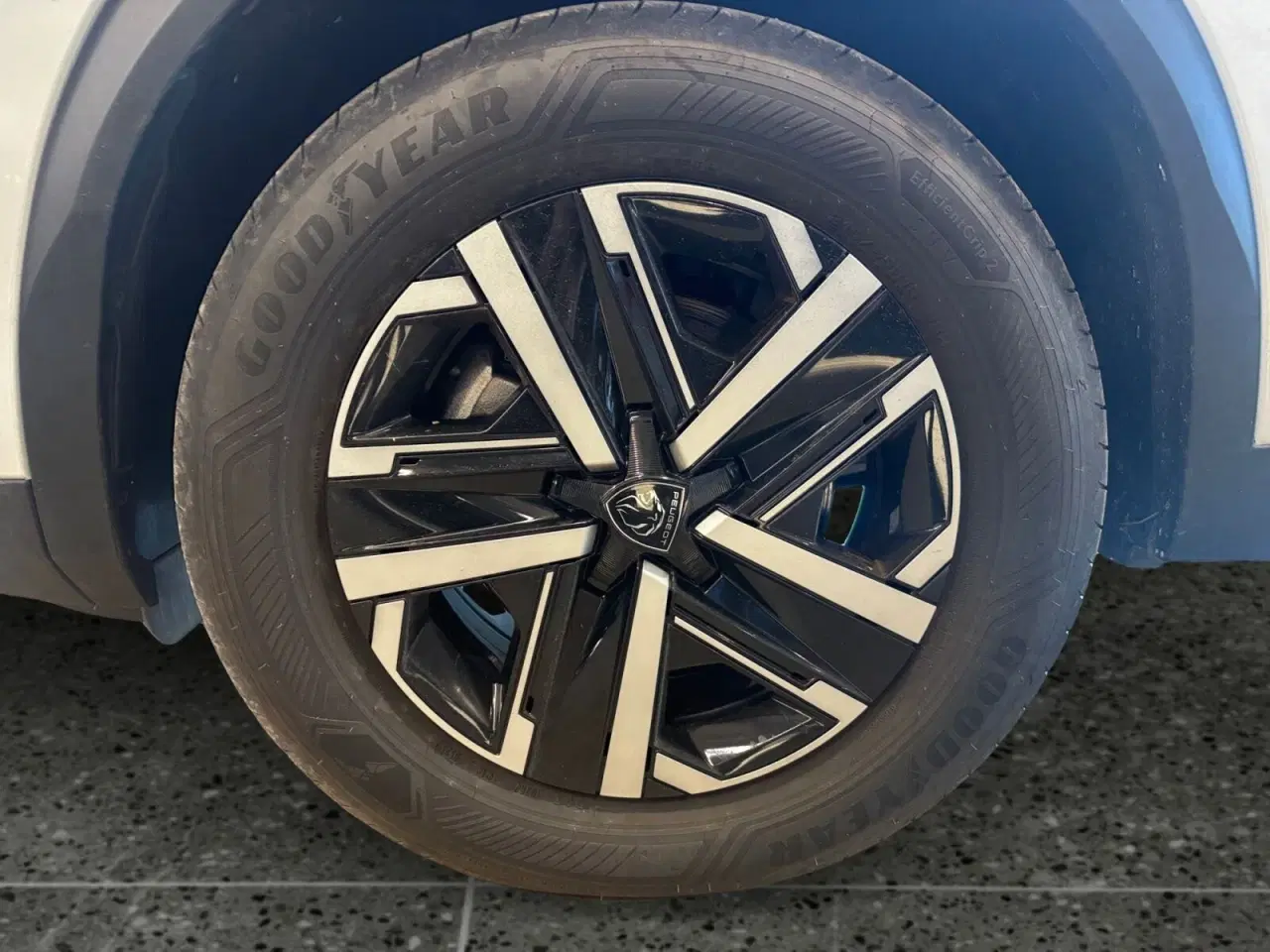 Billede 2 - Peugeot e-2008 54 Style