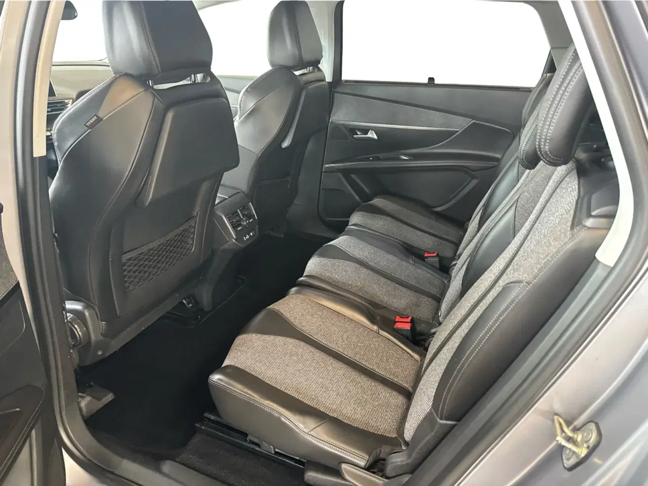 Billede 11 - Peugeot 5008 1,6 BlueHDi 120 Allure 7prs