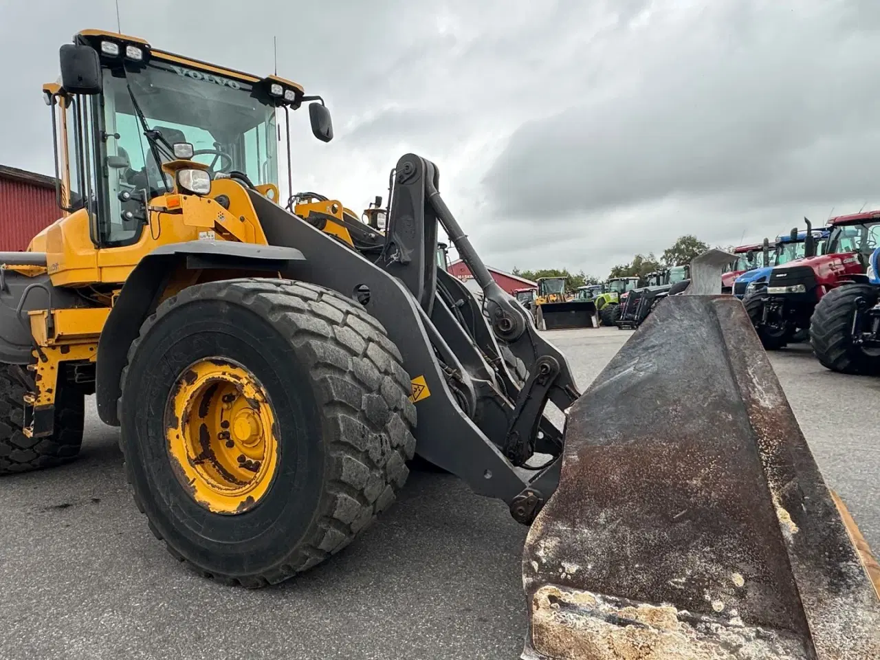 Billede 14 - Volvo L 120 H MED SKOVL OG TVILLINGEHJUL!