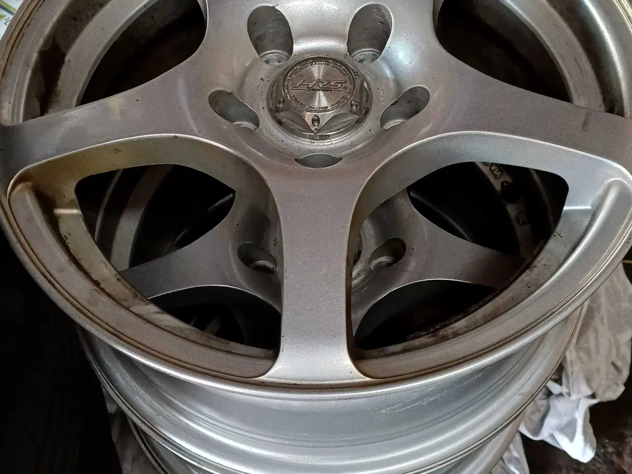 Billede 3 - Alufælge uden dæk står som nye