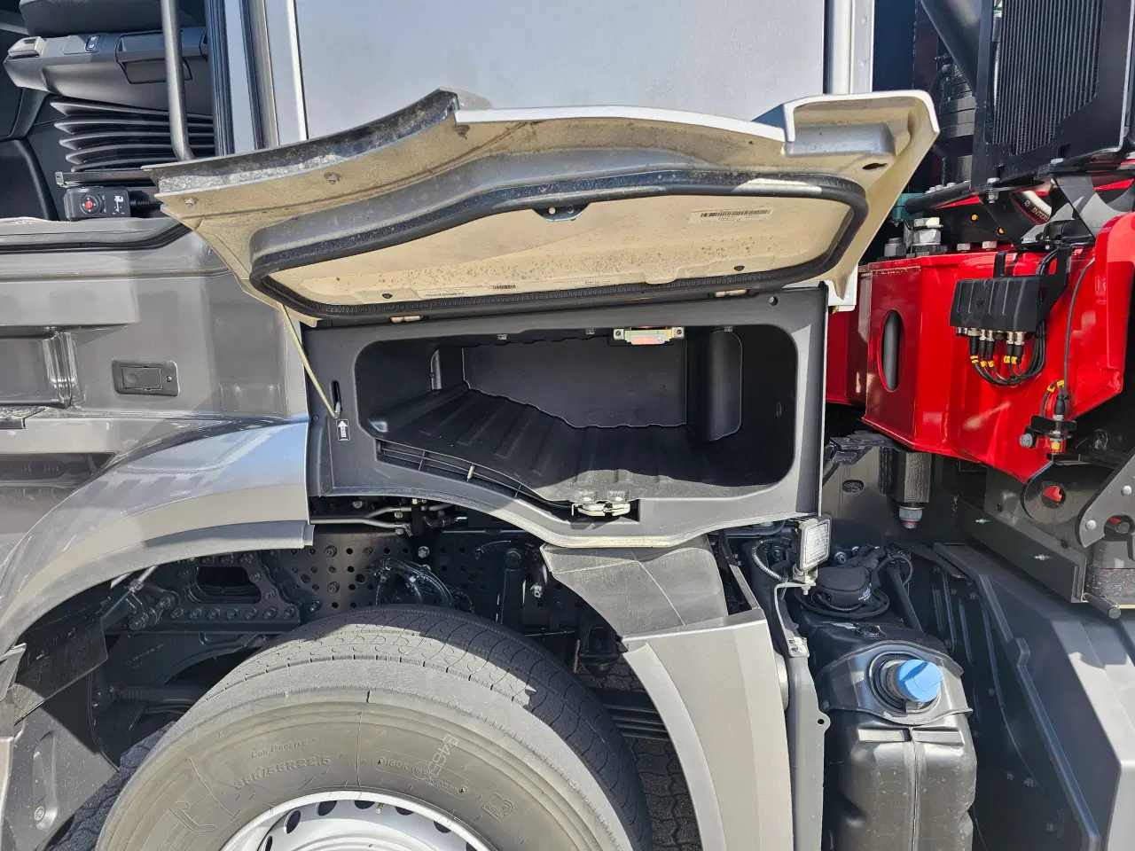 Billede 25 - Mercedes Arocs 2653 6x4 40 T-mtr., Kran