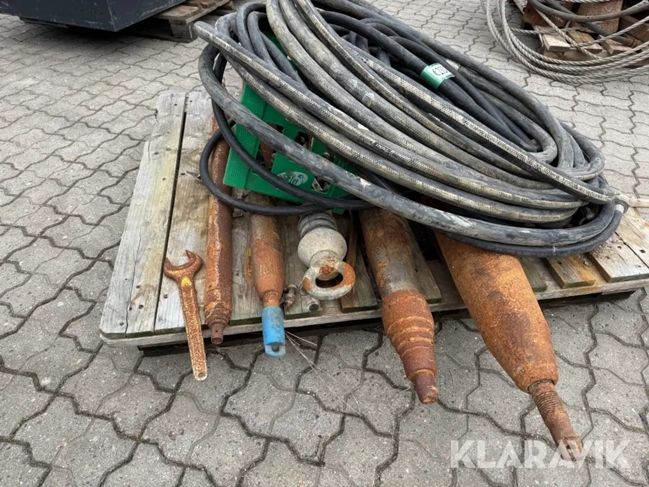 Billede 9 - Jordraketter med udsty