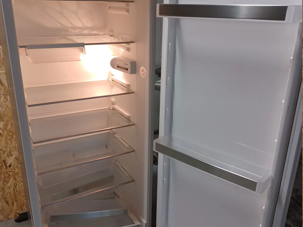 Billede 1 - Integrerbar køleskab