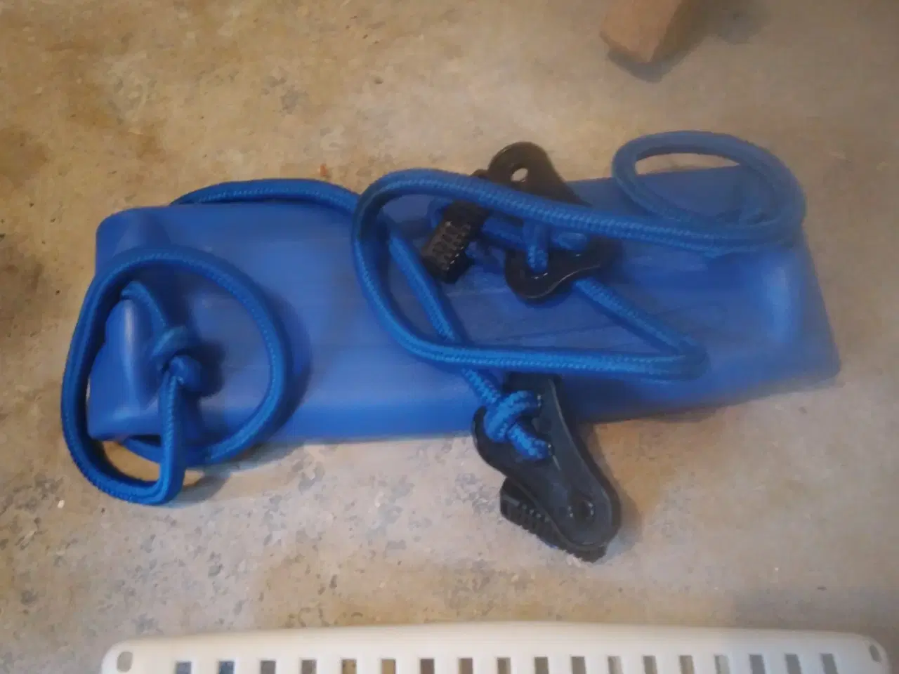 Billede 2 - 2 gyngesæder - nye  har aldrig været hængt på