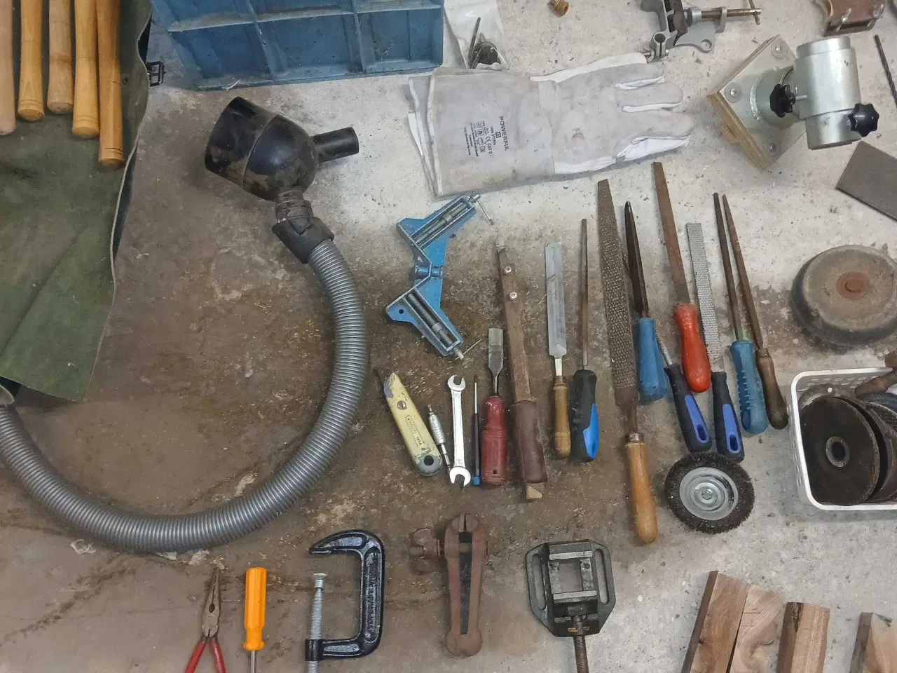 Billede 9 - Knivmager og drejeværksted