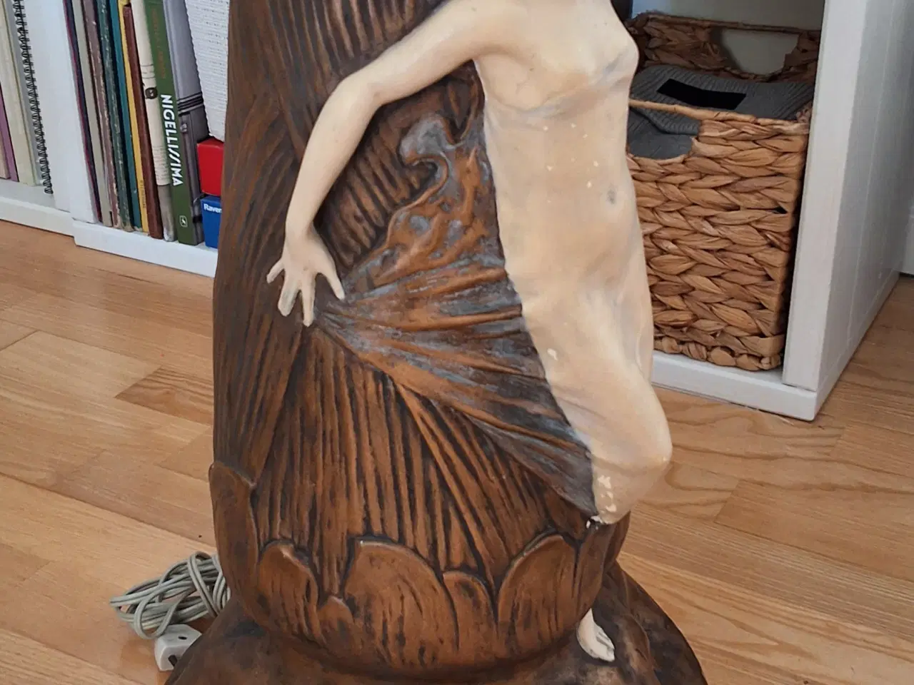 Billede 3 - Smuk antik bordlampe fra 1910’erne – unik kunst