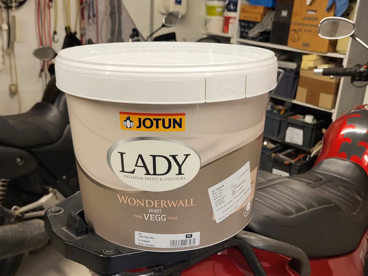 Billede 1 - Jotun Lady Wonderwall ASKE 9 liter