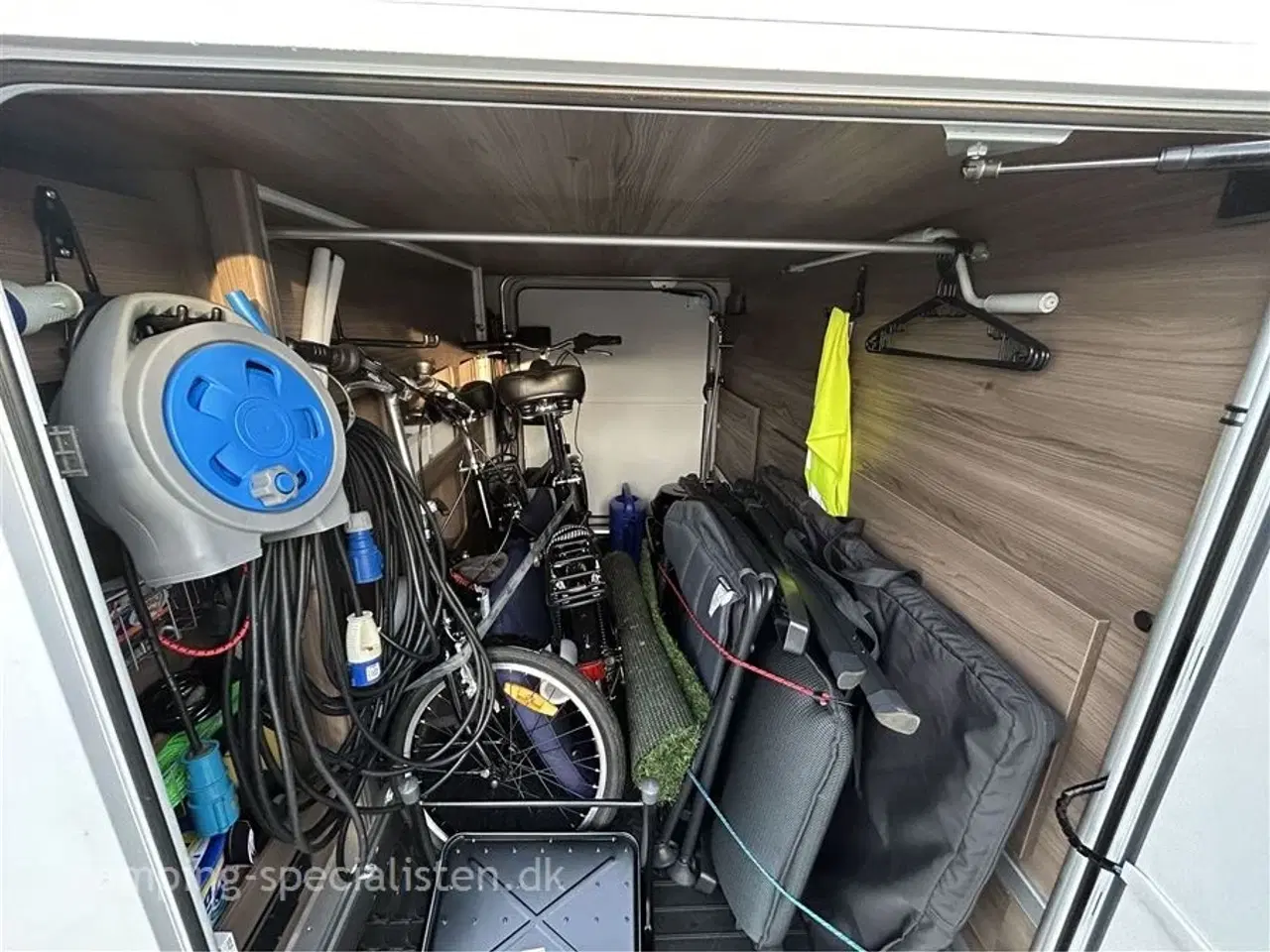 Billede 4 - 2025 - Kabe Travel Master Crown i760 LGB   Kabe Crown 760 LGB model 2025 på Mercedes kan snart ses hos Camping-Specialisten