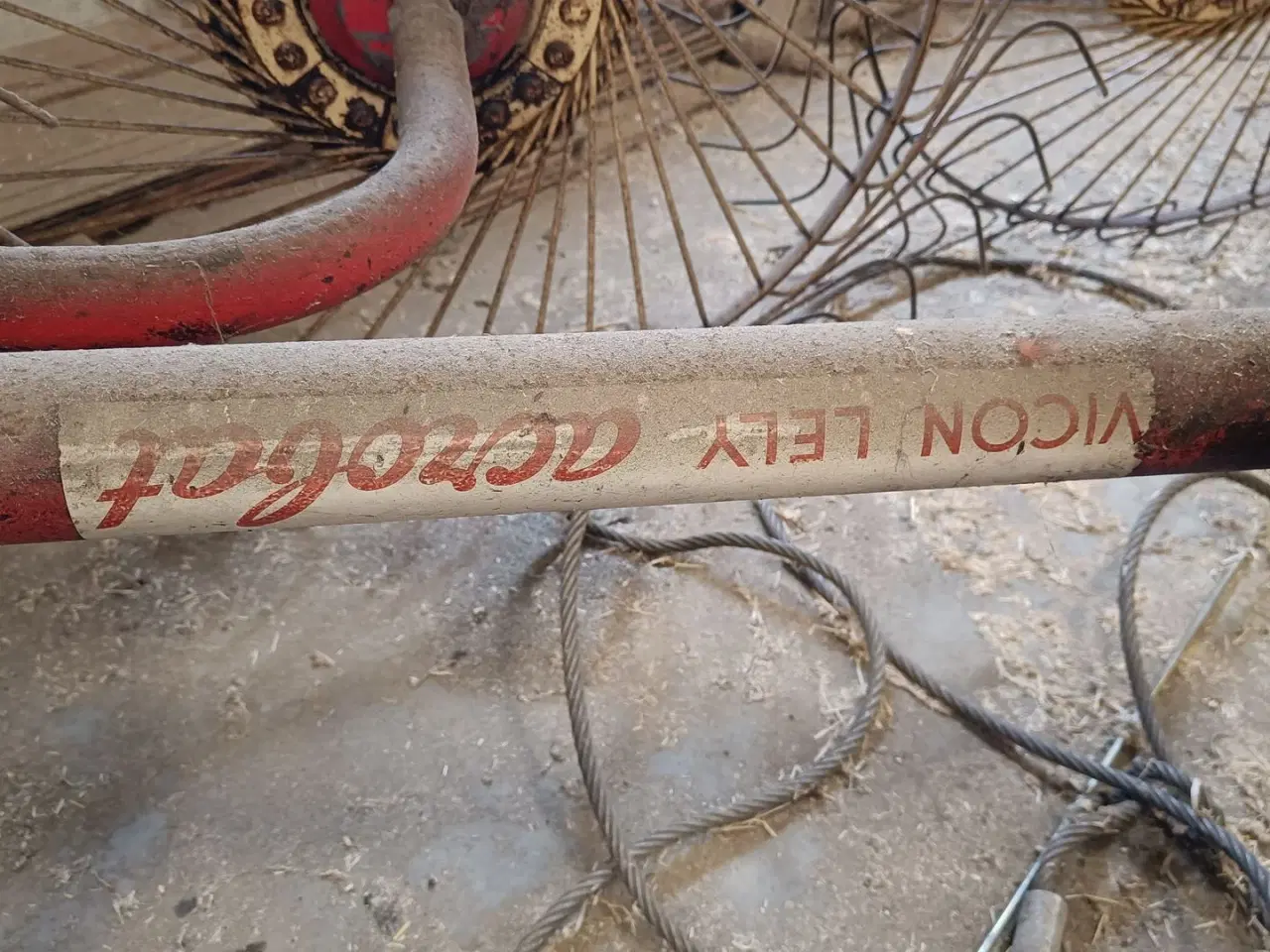 Billede 4 - Vicon Vicon rive, med ekstra finger