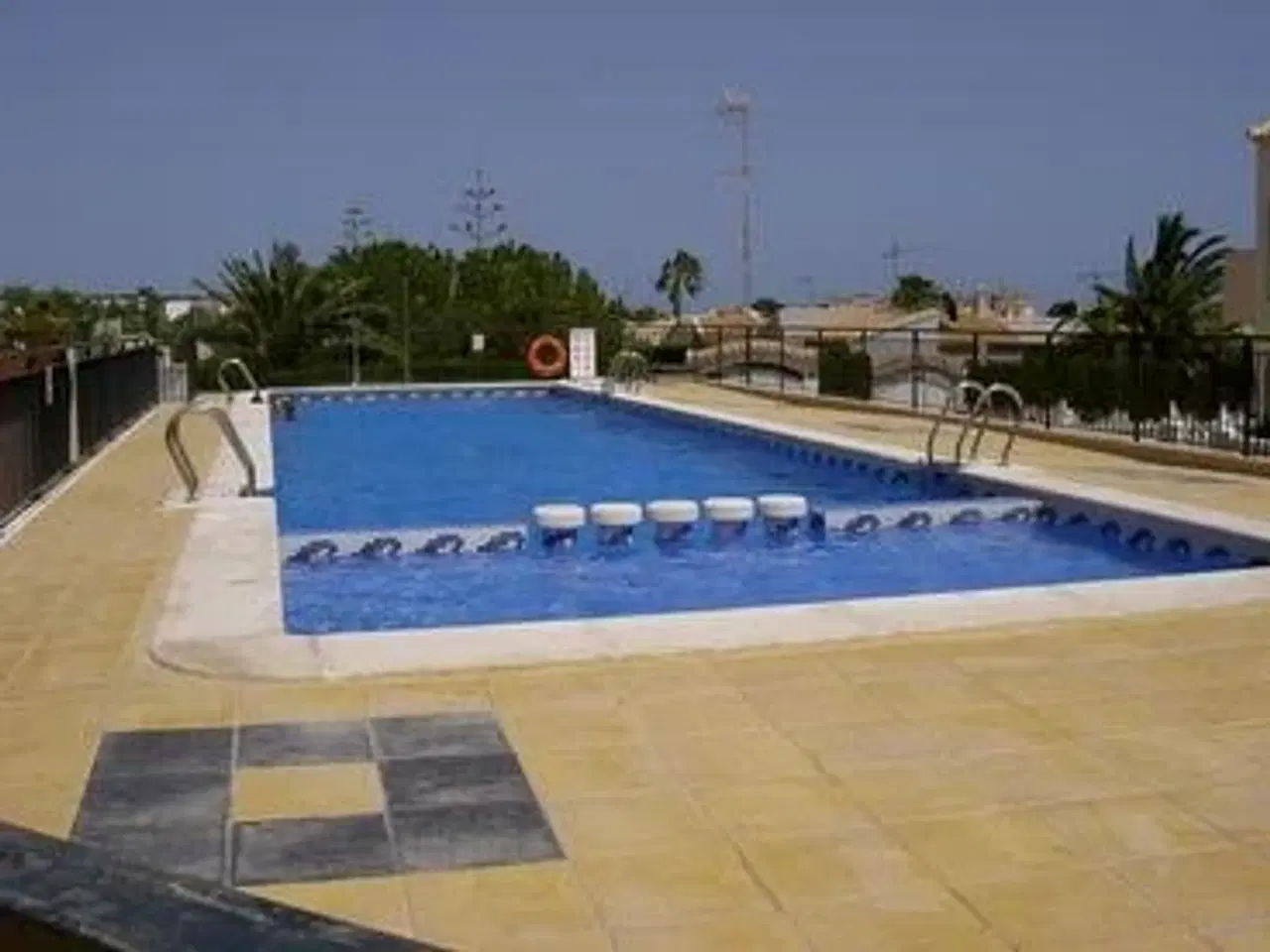 Billede 2 - Feriebolig - r�kkehus i 2 plan. 50 meter til Pool. 10 min. i bil til 4 super strande